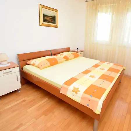 Appartement Maja *